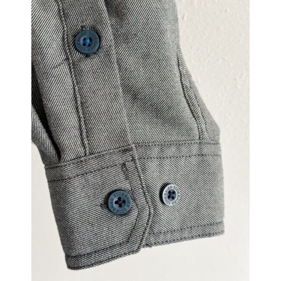 Eddie Bauer Men's Medium Favorite Cabin Flannel Shirt Gray/Navy Button Down - Picture 5 of 8